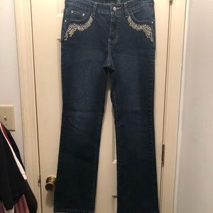 ROZ AND ALI JEANS SIZE 6 NWT